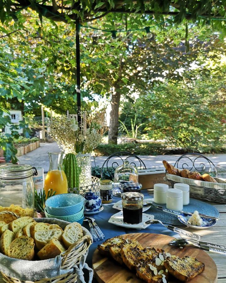 Bed and Breakfast Aux Champes Saussignac Zewnętrze zdjęcie